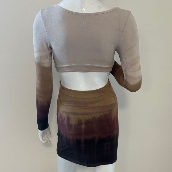 Planet Blue Multicolor Brown Ombre Tie-Dye Long Sleeve Mini Dress w Side Cutouts - Picture 3 of 8